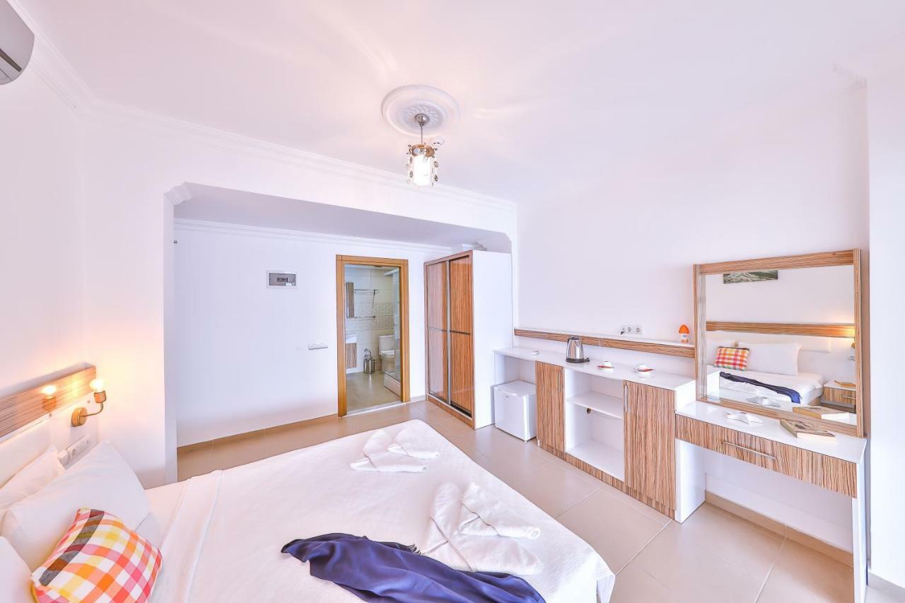 בוזבורון Anfora Hotel מראה חיצוני תמונה