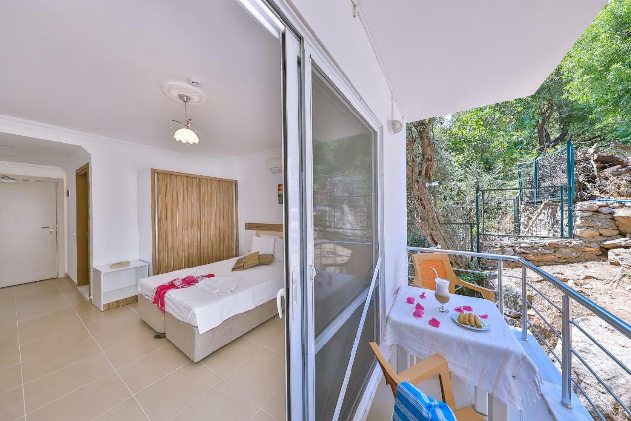 בוזבורון Anfora Hotel מראה חיצוני תמונה
